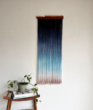 Deep Dive Tapestry